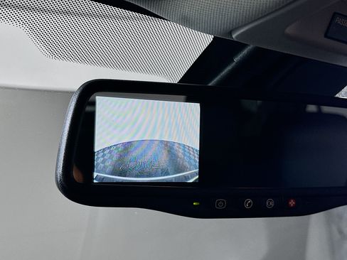 Used 2011 Chevrolet Equinox LT w/ Driver Convenience Package FWD image 19