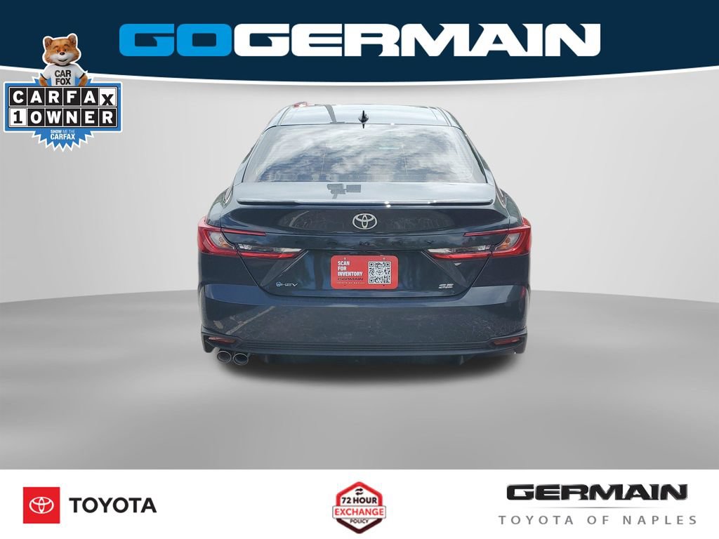 Used 2026 Toyota Camry SE FWD image 10