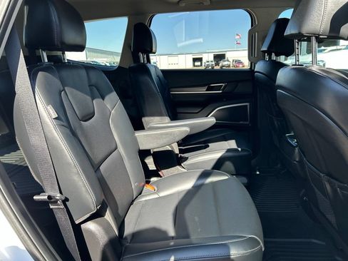Used 2024 Kia Telluride S w/ S Sunroof Package AWD/4WD image 44