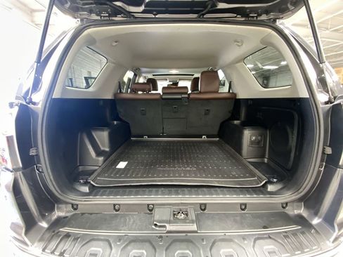Used 2022 Toyota 4Runner Limited AWD/4WD image 35