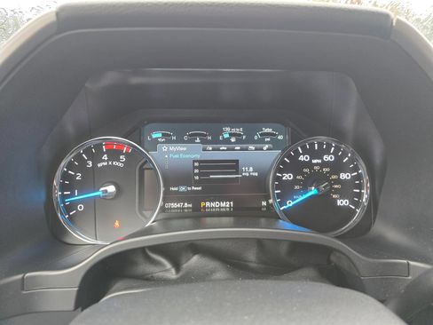 Used 2017 Ford F250 Lariat w/ Lariat Value Package AWD/4WD image 18