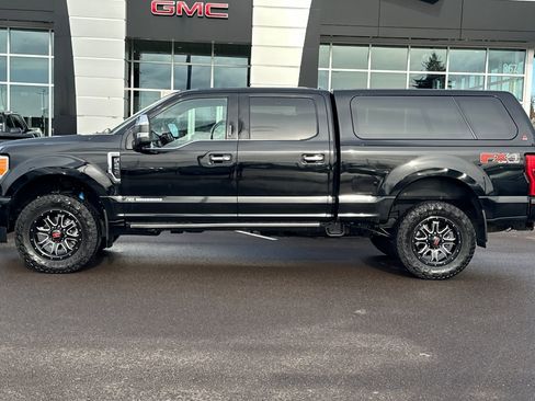 Used 2017 Ford F250 Platinum w/ Platinum Ultimate Package image 7