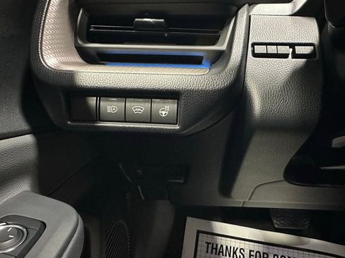 Used 2025 Toyota Prius XLE image 16