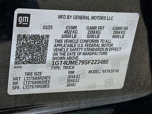 Used 2025 GMC Sierra 2500 SLE w/ Preferred Package image 32