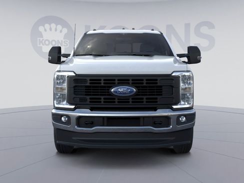 New 2026 Ford F250 XL w/ XL Driver Assist Package AWD/4WD image 8