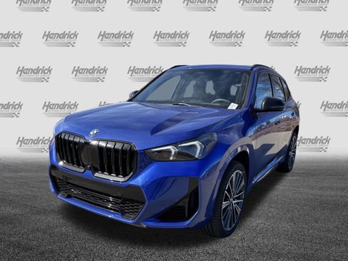 Used 2026 BMW X1 xDrive28i w/ Technology Package image 6