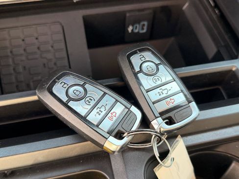 Used 2024 Ford F250 Lariat w/ Lariat Ultimate Package image 25