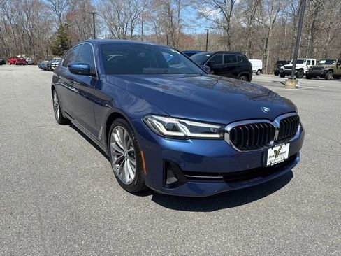 Used 2022 BMW 530i xDrive w/ Convenience Package image 4