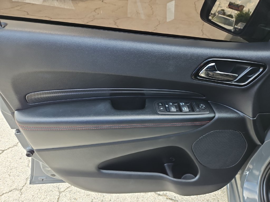 Used 2024 Dodge Durango R/T RWD image 11