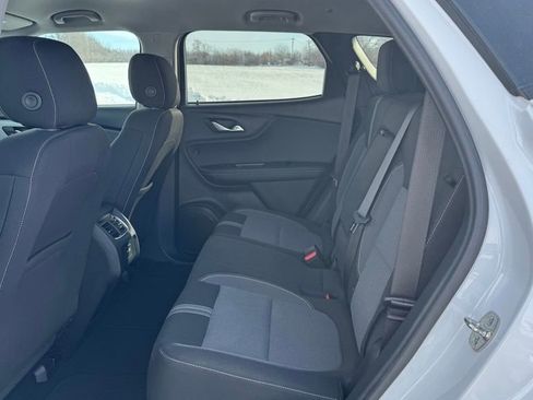 Used 2025 Chevrolet Blazer LT image 15
