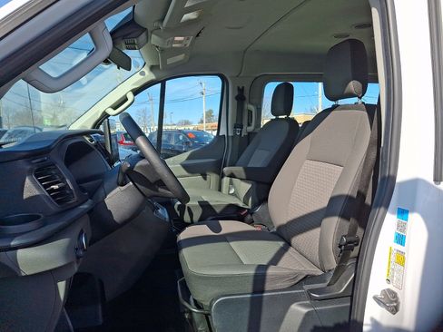 Used 2023 Ford Transit 350 XLT image 13
