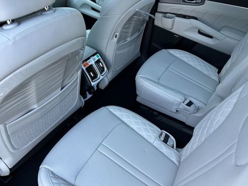 New 2026 Kia Sorento SX Prestige AWD/4WD image 12