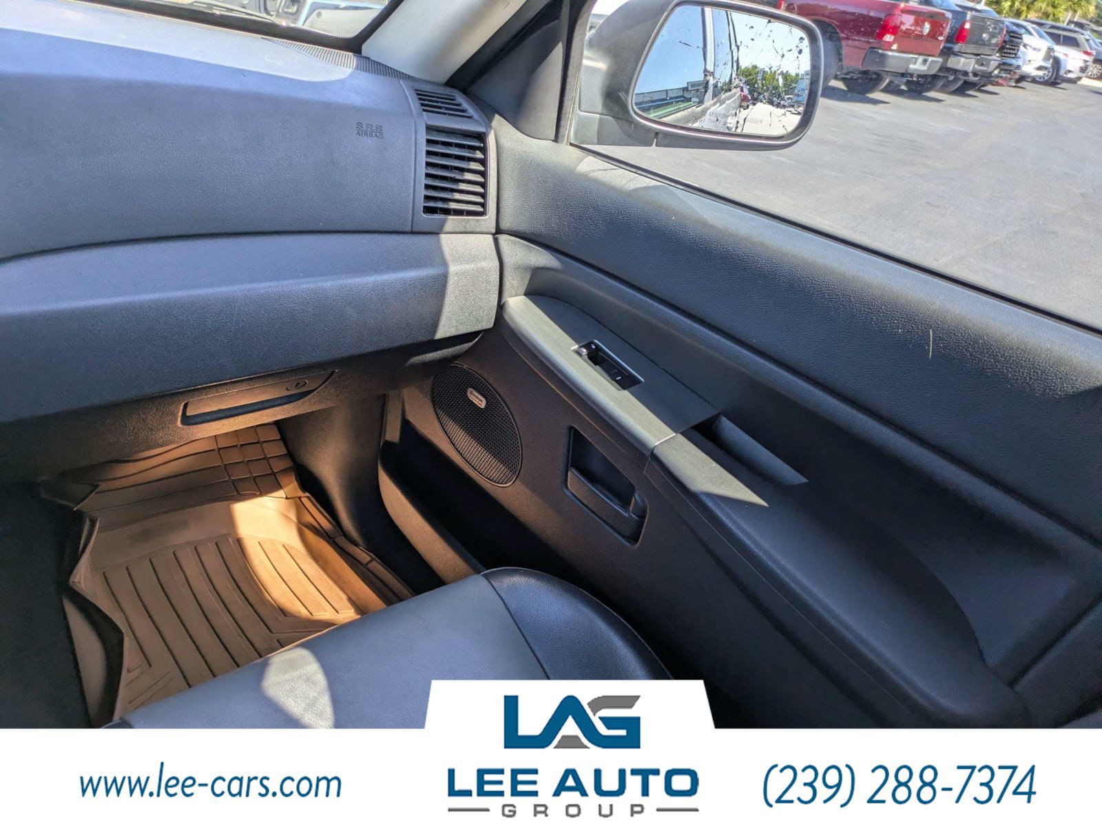 Used 2008 Jeep Grand Cherokee Laredo AWD/4WD image 14