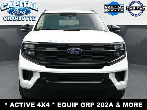 Used 2025 Ford Expedition Max Active AWD/4WD image 2