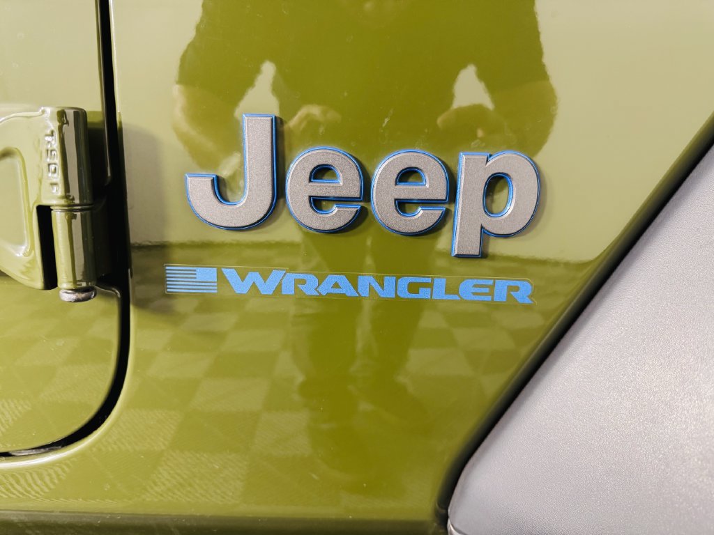 Used 2024 Jeep Wrangler Unlimited AWD/4WD image 29