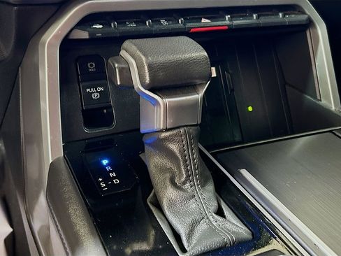 Used 2023 Toyota Tundra Platinum AWD/4WD image 14