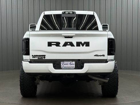 Used 2025 RAM 2500 Laramie AWD/4WD image 4