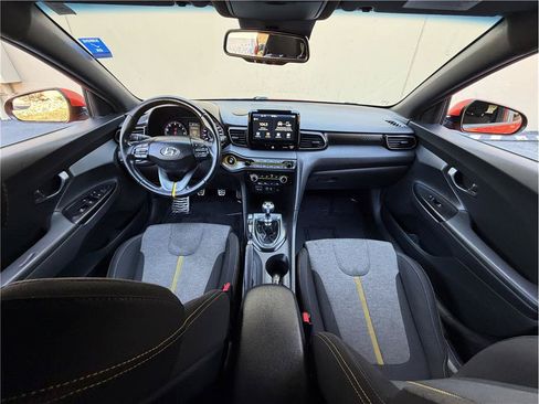 Used 2019 Hyundai Veloster Turbo R-Spec FWD image 7