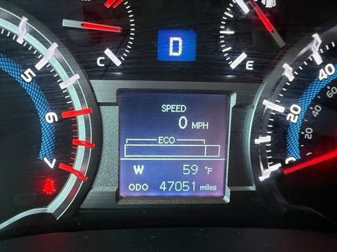 Used 2019 Toyota 4Runner TRD Off-Road Premium AWD/4WD image 12