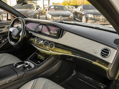 Used 2016 Mercedes-Benz S 550 Sedan image 9
