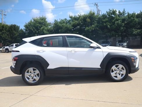 Certified 2026 Hyundai Kona SE AWD/4WD image 5