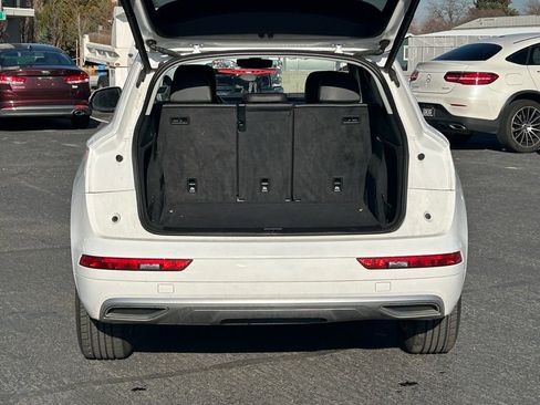 Used 2018 Audi Q5 2.0T Premium image 32