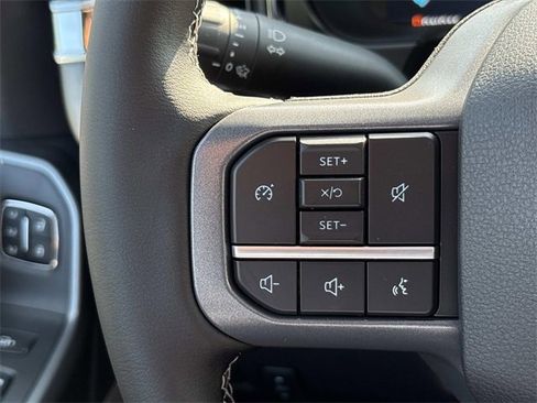 New 2026 Ford F350 Lariat image 25