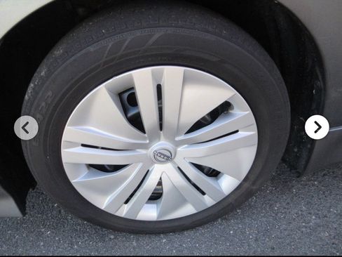 Used 2023 Nissan Leaf S FWD image 14