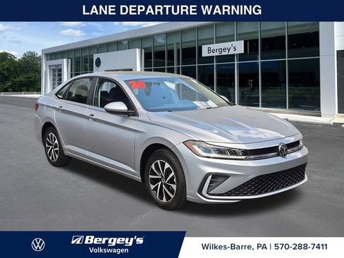 Certified 2026 Volkswagen Jetta S FWD image 5