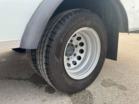 Used 2024 Ford Transit 350 DRW image 14