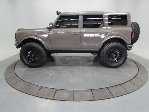 New 2025 Ford Bronco Outer Banks AWD/4WD image 4