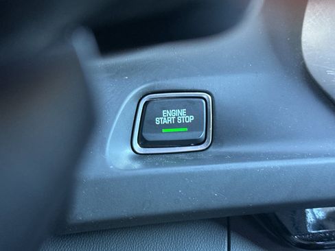 Used 2019 Chevrolet Camaro LT image 21