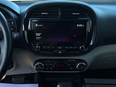 Used 2022 Kia Soul EX image 26