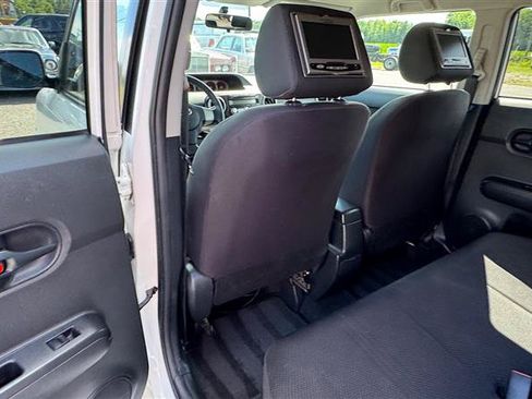 Used 2008 Scion xB FWD image 36