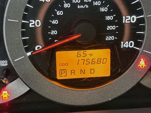 Used 2009 Toyota RAV4 4WD w/ Base L4 Extra Value Pkg image 12