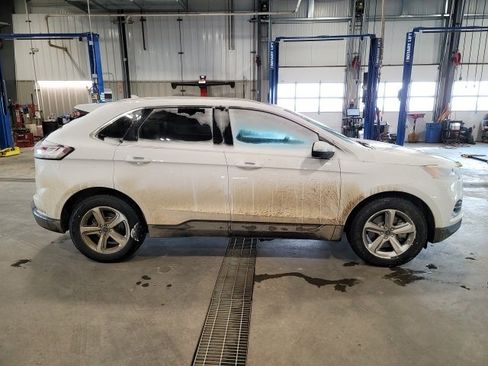 Used 2019 Ford Edge SEL w/ Equipment Group 201A image 8