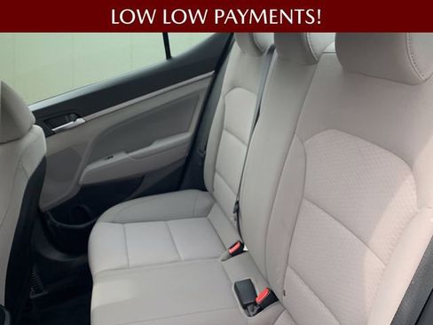 Used 2019 Hyundai Elantra SEL image 19