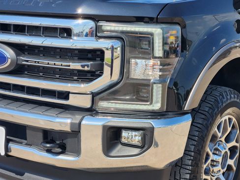 Used 2022 Ford F250 Lariat w/ Lariat Value Package AWD/4WD image 9