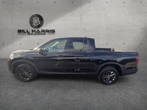Used 2023 Honda Ridgeline Sport image 10