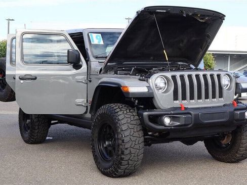 Used 2019 Jeep Wrangler Unlimited Rubicon AWD/4WD image 38