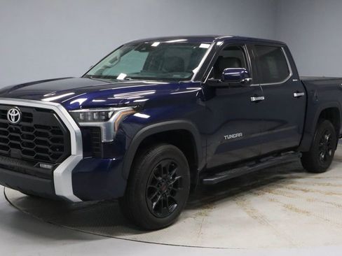 Used 2022 Toyota Tundra Limited w/ TRD Off-Road Package image 7