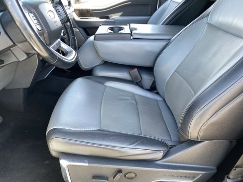 Used 2022 Ford F150 Lariat w/ Equipment Group 501A Mid AWD/4WD image 16