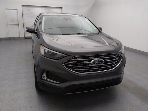 Used 2024 Ford Edge Titanium image 14