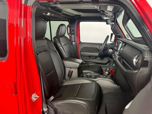 Used 2023 Jeep Wrangler Unlimited Sahara AWD/4WD image 31