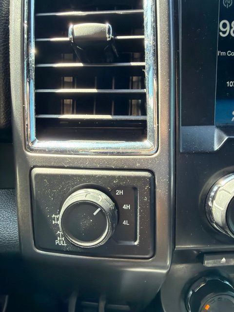 Used 2016 Ford F150 XLT w/ Equipment Group 302A Luxury AWD/4WD image 21