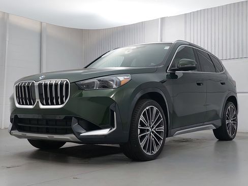 Used 2025 BMW X1 xDrive28i w/ Convenience Package AWD/4WD image 1