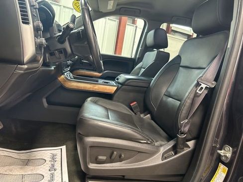 Used 2015 Chevrolet Silverado 1500 LTZ w/ LTZ Plus Package image 13
