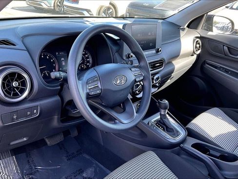 Certified 2023 Hyundai Kona SE image 9