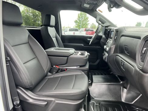 New 2024 GMC Sierra 3500 Pro w/ Convenience Package image 13