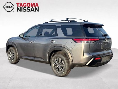 New 2026 Nissan Pathfinder SV image 3